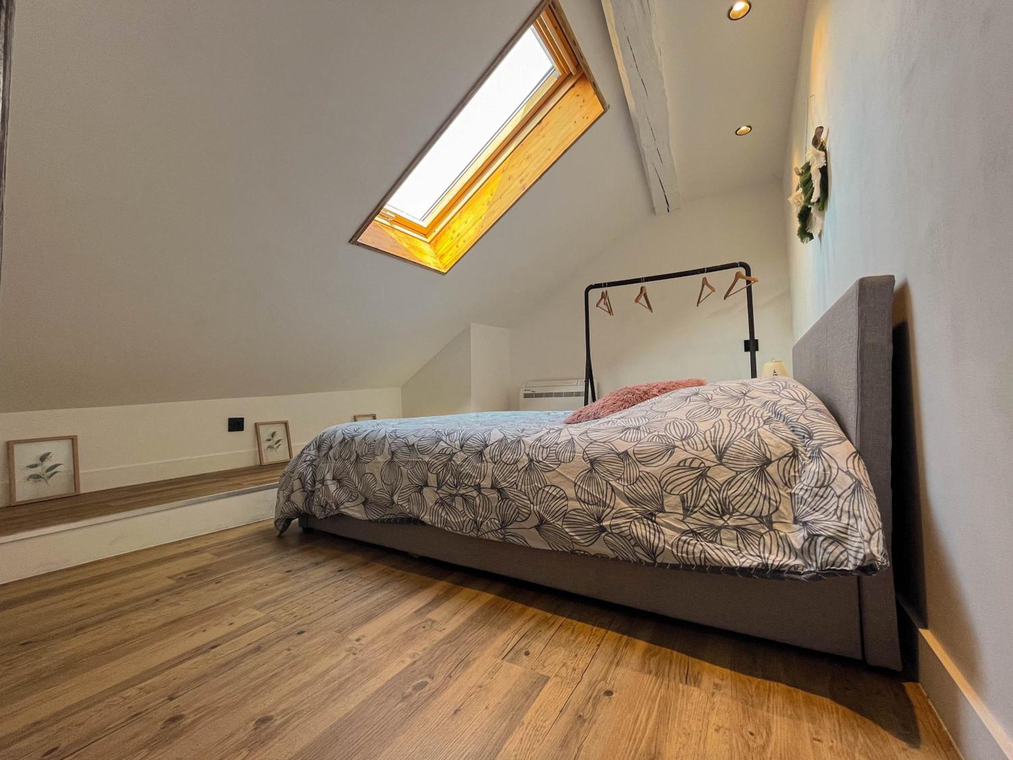 Cocon Sous Les Toits Apartment Albertville Bagian luar foto